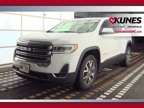 Used 2023 GMC Acadia SLE image 31