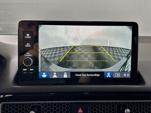 Used 2025 Honda Civic Sport image 23