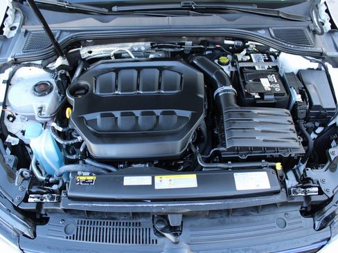 Certified 2023 Volkswagen Golf 20th Anniversary Edition image 28