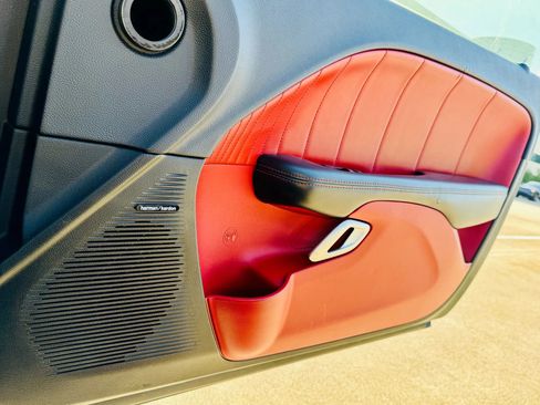 Used 2016 Dodge Challenger R/T Plus image 36