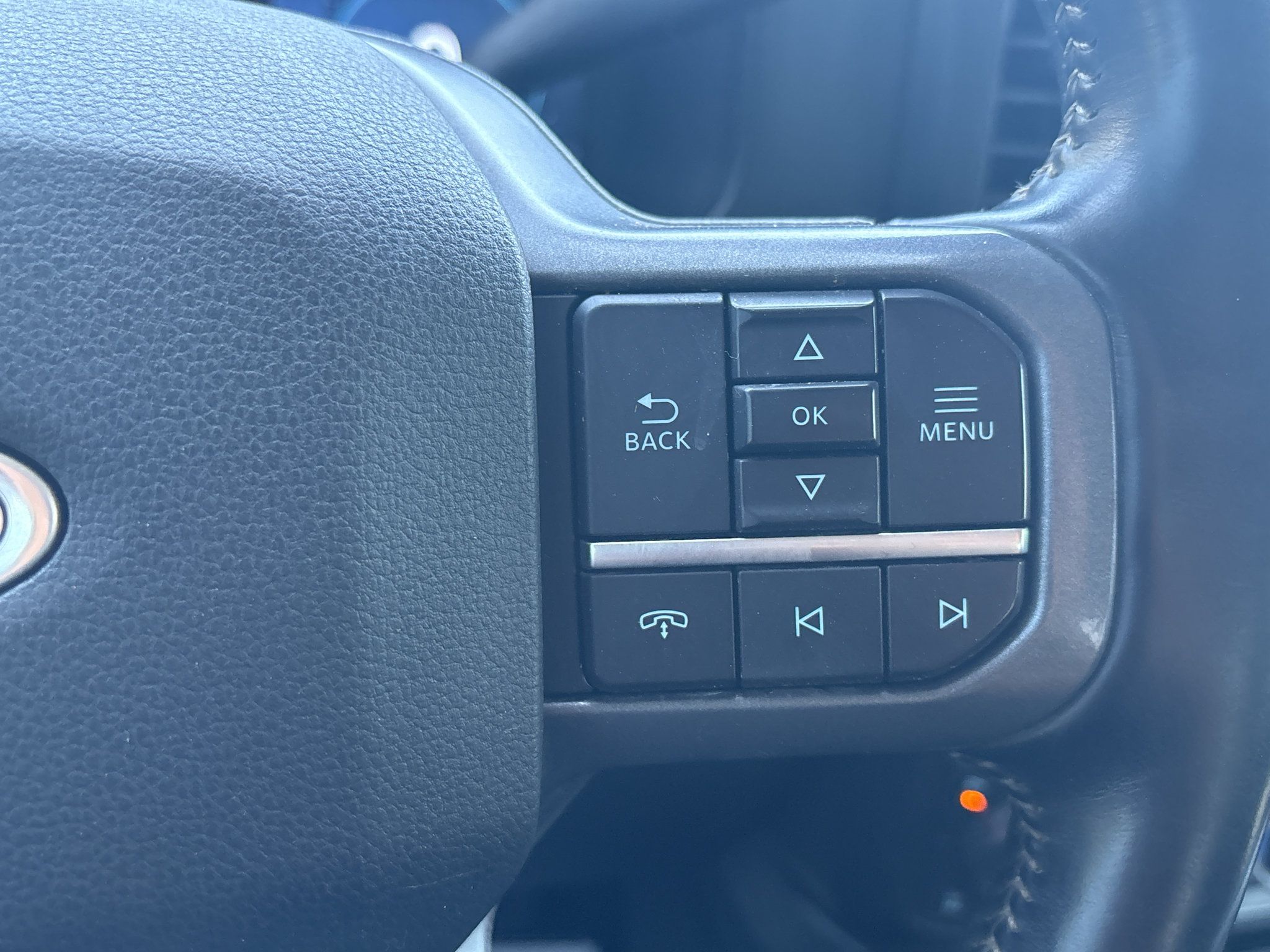 Used 2023 Ford F250 Lariat w/ Lariat Ultimate Package AWD/4WD image 19