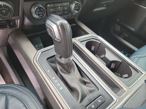 Used 2018 Ford F150 Limited w/ Trailer Tow Package image 13