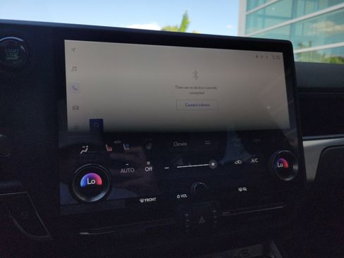 Used 2024 Lexus GX 550 w/ Accessory Package (Z1) AWD/4WD image 23