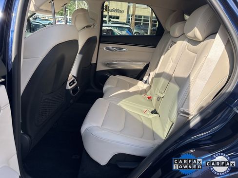 Used 2025 Genesis GV70 2.5T w/ Select Package image 42