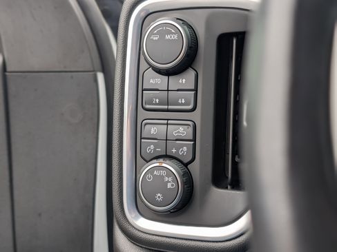 Used 2021 Chevrolet Silverado 1500 RST w/ Z71 Off-Road Package image 24