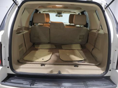 Used 2010 Ford Explorer Eddie Bauer AWD/4WD image 4