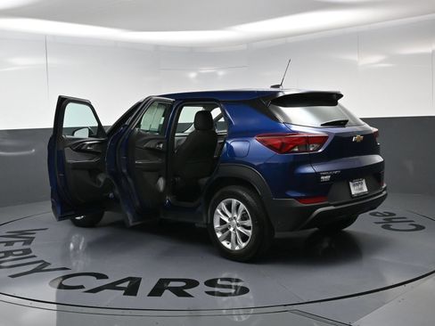 Used 2023 Chevrolet TrailBlazer LS FWD image 28