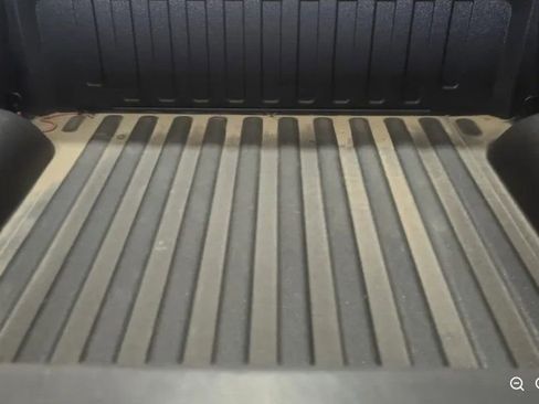 Used 2021 RAM 1500 Big Horn image 11