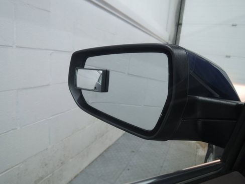 Used 2019 Chevrolet Malibu LT image 23