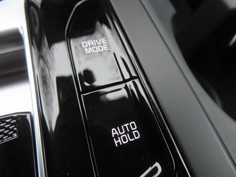 New 2026 Kia Carnival EX image 11