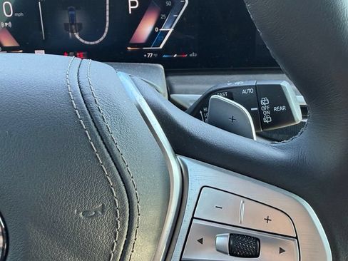 Used 2025 BMW X7 xDrive40i w/ Premium Package AWD/4WD image 19