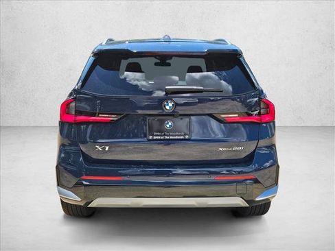 Certified 2026 BMW X1 xDrive28i w/ Convenience Package image 5