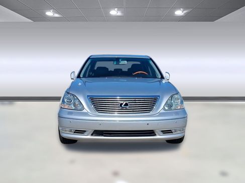 Used 2004 Lexus LS 430 image 6