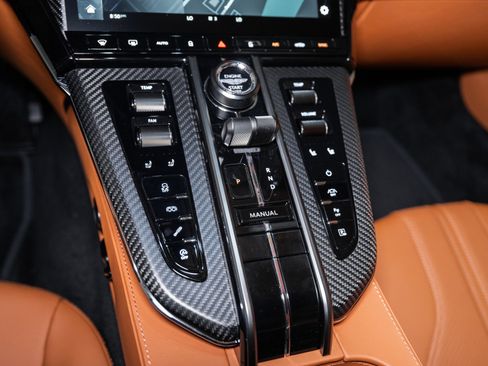 New 2026 Aston Martin V8 Vantage Coupe image 32