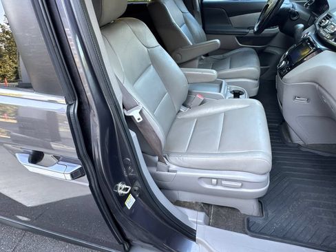 Used 2015 Honda Odyssey EX-L image 13