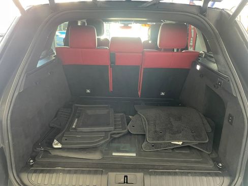 Used 2021 Land Rover Range Rover Sport HST image 21