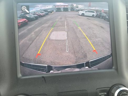 Used 2021 RAM 1500 Big Horn RWD image 16