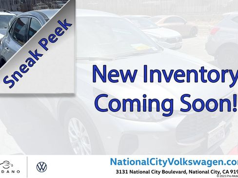 Used 2023 Ford Escape Active w/ Tech Pack #2 FWD image 1