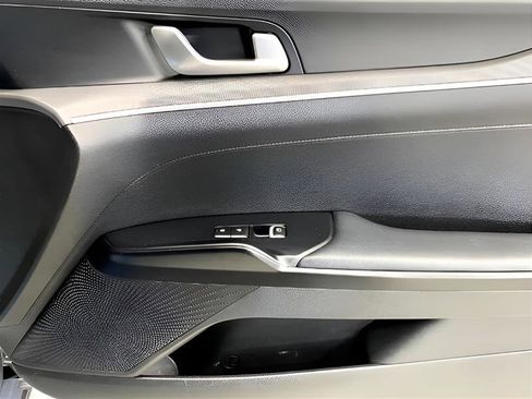 Used 2021 Kia K5 LX image 23