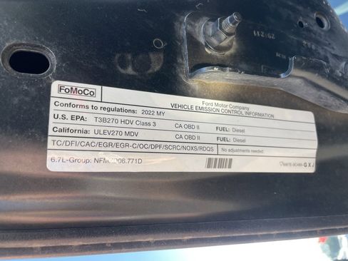 Used 2022 Ford F350 XLT w/ FX4 Off-Road Package image 39