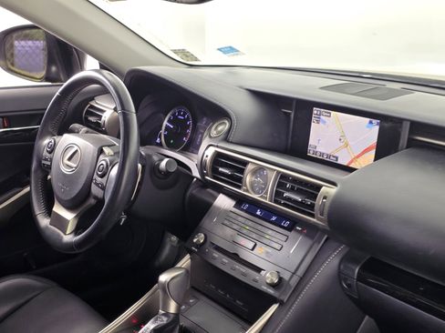 Used 2015 Lexus IS 250 w/ Navigation System Package image 29