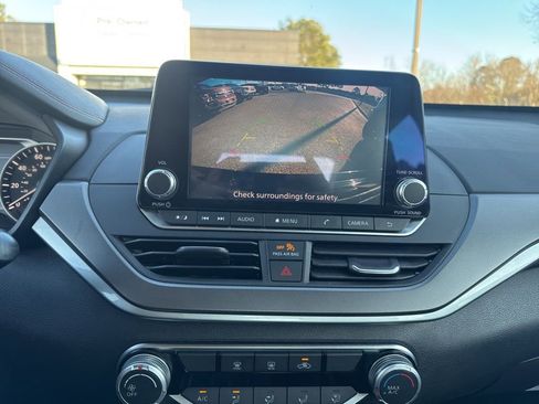 Used 2024 Nissan Altima 2.5 SR image 37