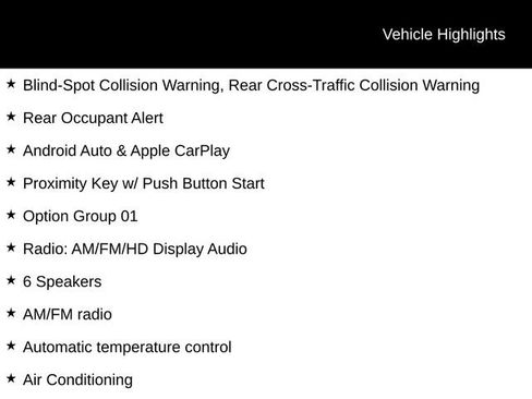 Used 2024 Hyundai Venue SEL image 3