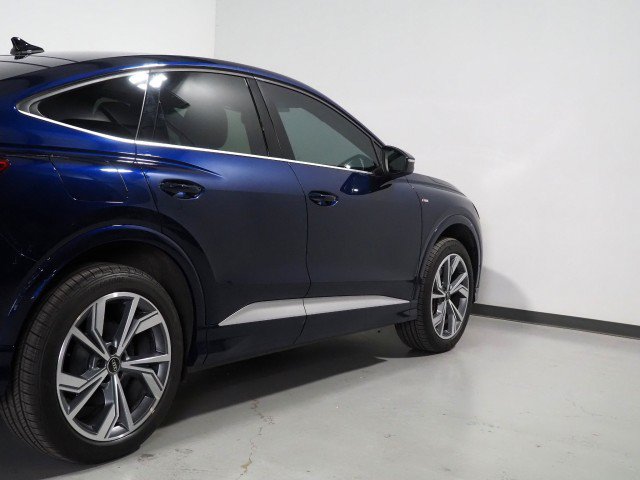 Used 2024 Audi Q4 e-tron quattro Premium Plus Sportback AWD/4WD image 49