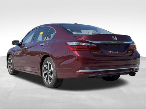 Used 2017 Honda Accord EX-L image 4