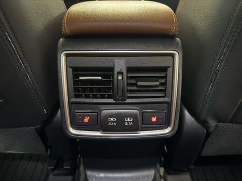 Used 2023 Subaru Forester Touring AWD/4WD image 25