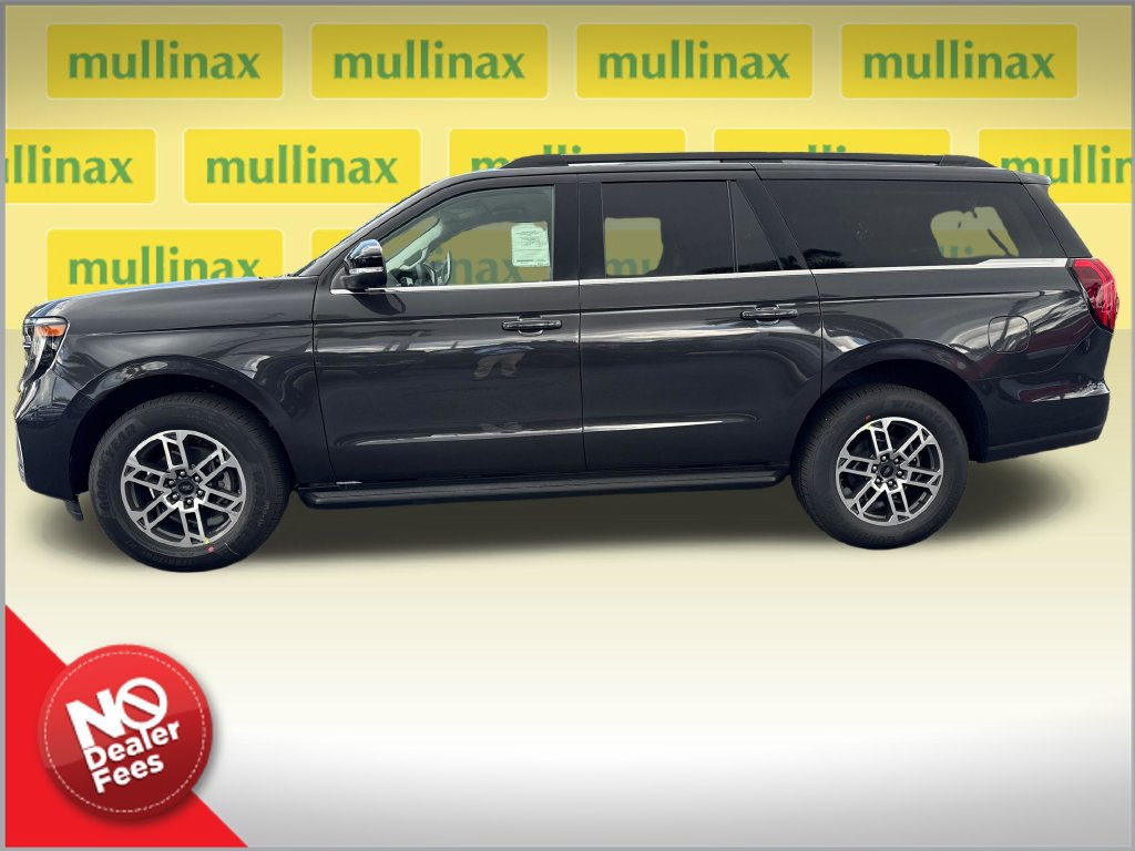 New 2026 Ford Expedition Max Active RWD image 2