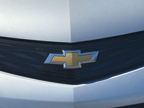 Used 2019 Chevrolet Bolt Premier w/ Infotainment Package image 48