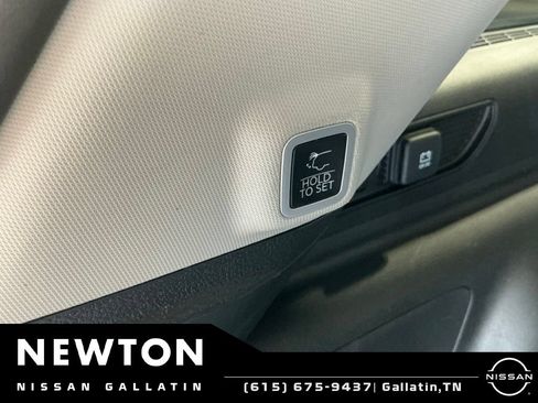 Used 2024 Jeep Grand Cherokee Limited 4xe AWD/4WD image 30