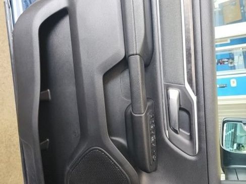 Used 2022 RAM 1500 Big Horn AWD/4WD image 10