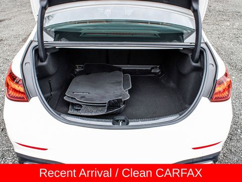 Used 2023 Mercedes-Benz C 300 4MATIC Sedan image 17