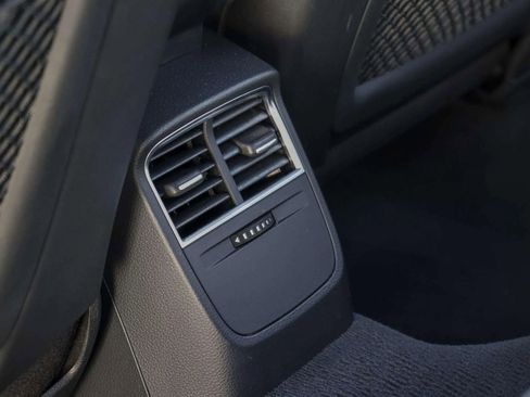 Used 2018 Audi A3 2.0T Premium Plus image 31