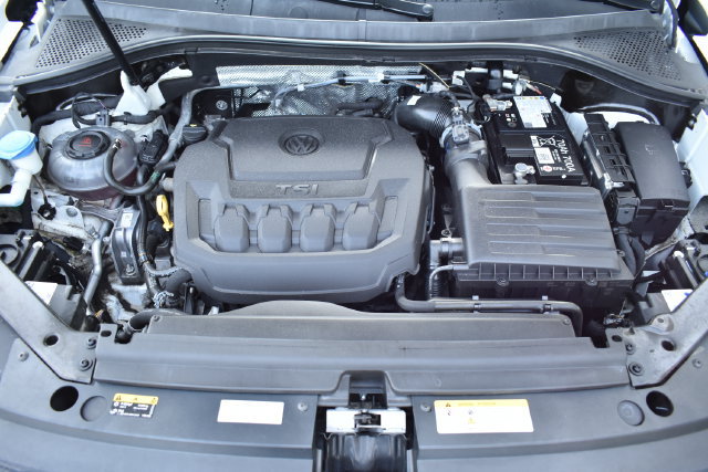 Used 2024 Volkswagen Tiguan SE R-Line AWD/4WD image 50