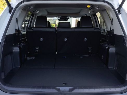 New 2026 Toyota Grand Highlander AWD image 7