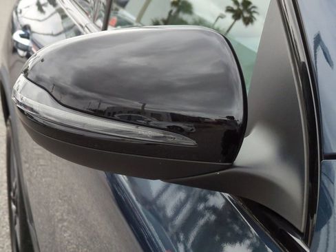 Certified 2022 Mercedes-Benz GLA 250 4MATIC image 12