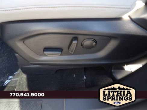 New 2026 Ford Explorer Active w/ Active Comfort Package RWD image 26