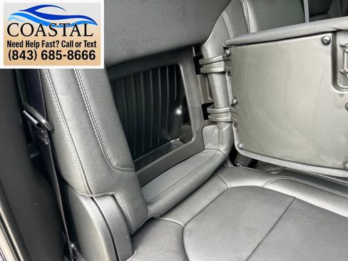 Used 2021 Chevrolet Silverado 1500 LTZ AWD/4WD image 24