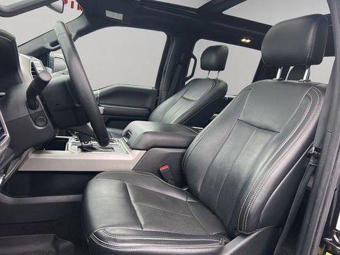 Used 2020 Ford F150 Lariat w/ Equipment Group 502A Luxury image 11