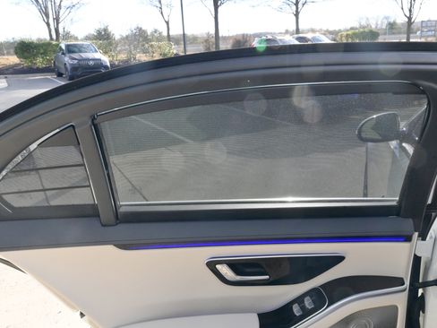 Used 2022 Mercedes-Benz S 580 4MATIC Sedan image 38