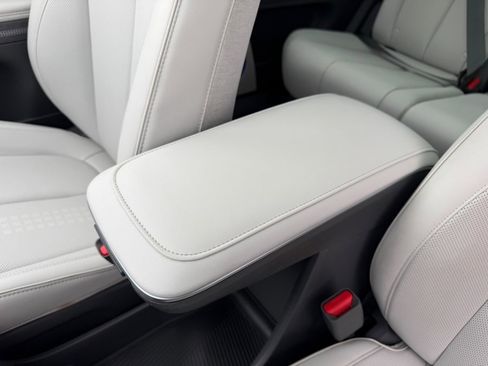 Used 2023 Hyundai Ioniq 5 Limited w/ Cargo Package image 32