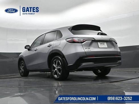 Used 2024 Honda HR-V EX-L image 42