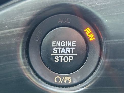 Used 2020 Jeep Grand Cherokee Limited RWD image 29