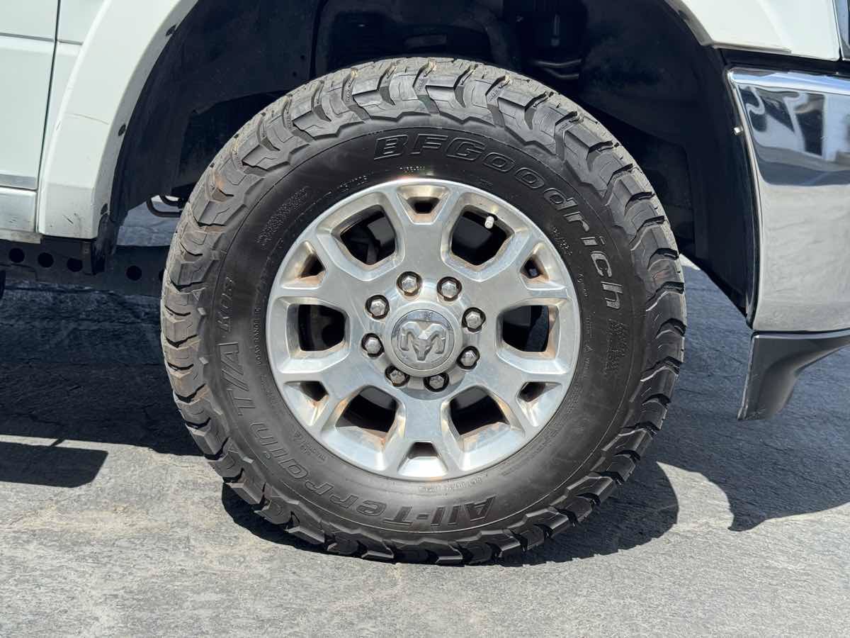 Used 2022 RAM 2500 Laramie AWD/4WD image 5