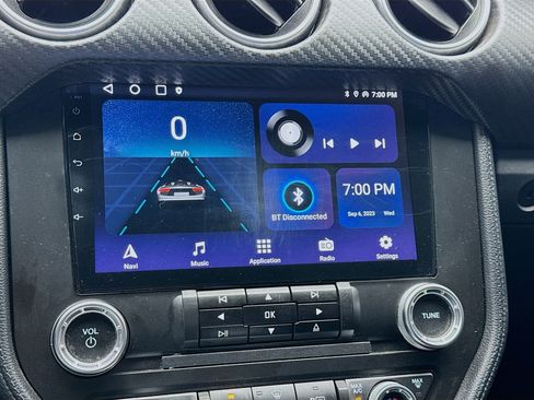 Used 2020 Ford Mustang Coupe w/ Black Accent Package image 9