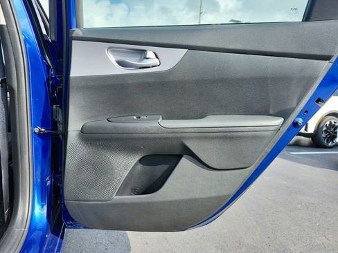 Certified 2023 Kia Forte LXS w/ LXS Technology Package image 23