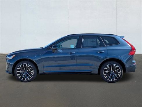 New 2026 Volvo XC60 T8 Ultra w/ Protection Package Premier image 3